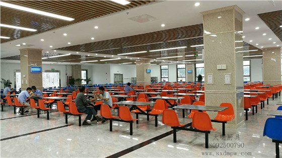 商用廚具 酒店廚房設(shè)備