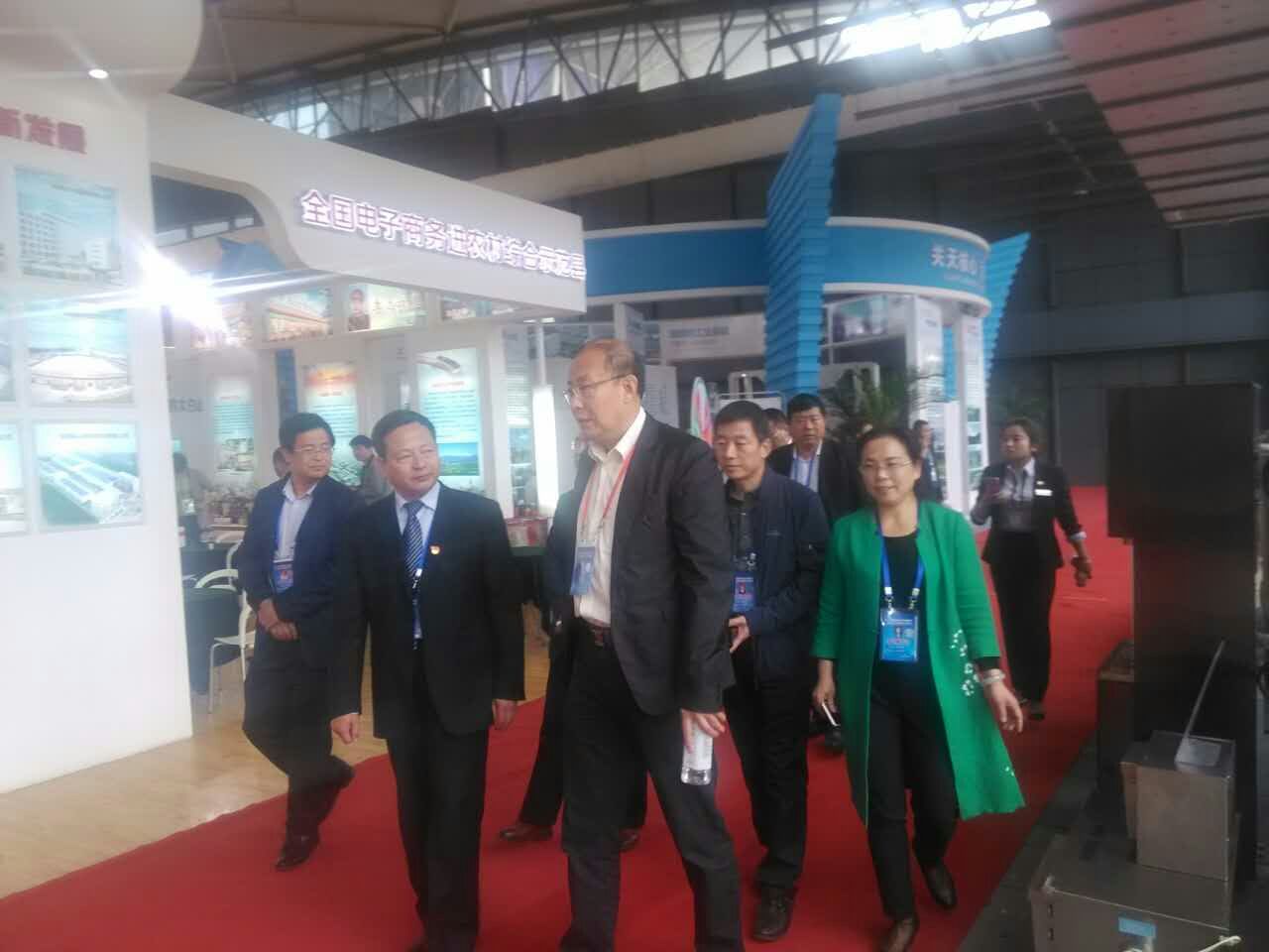 廚房設(shè)備 廚房設(shè)備