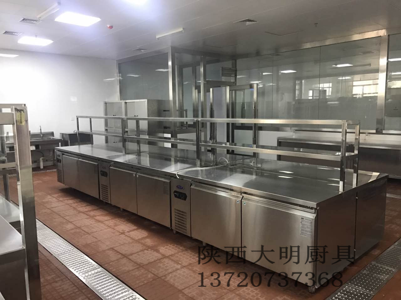 廚房設備 廚房設備