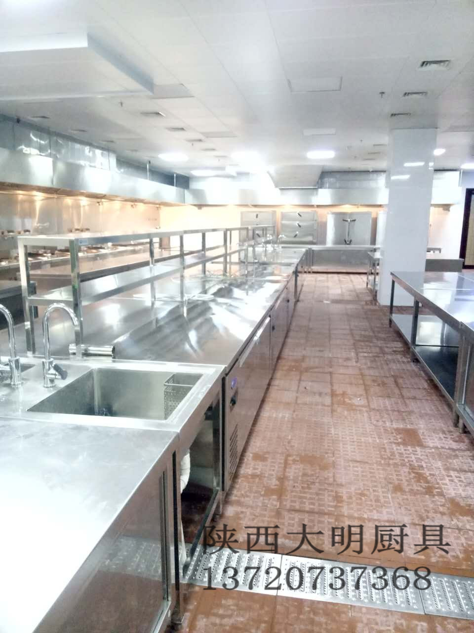 商用廚房設備 商用廚房設備