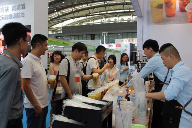 飯店廚房設(shè)備 飯店廚房設(shè)備